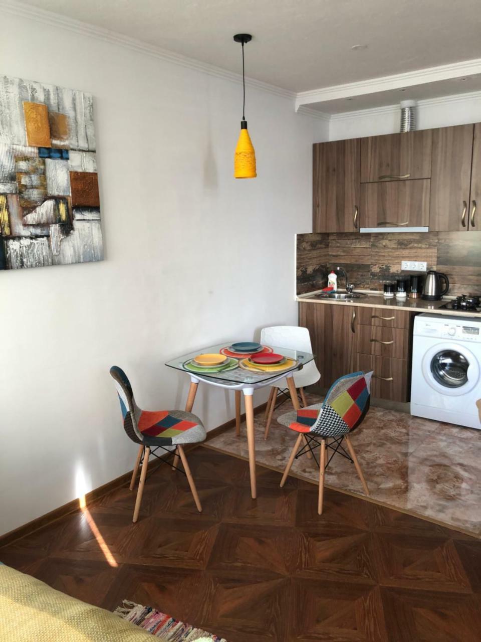 Cozy Bright Apartment With Amazing Sea View Batumi Kültér fotó